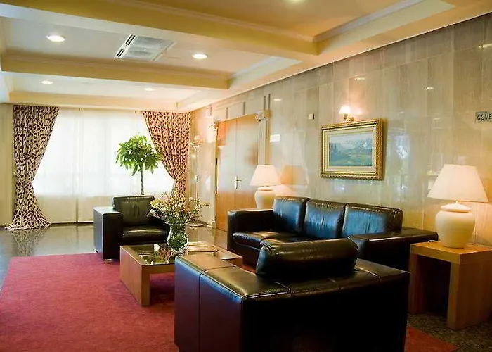 فندق Nuevo Astur سانكسينكسو