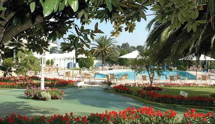 فندق Nuevo Astur 3*